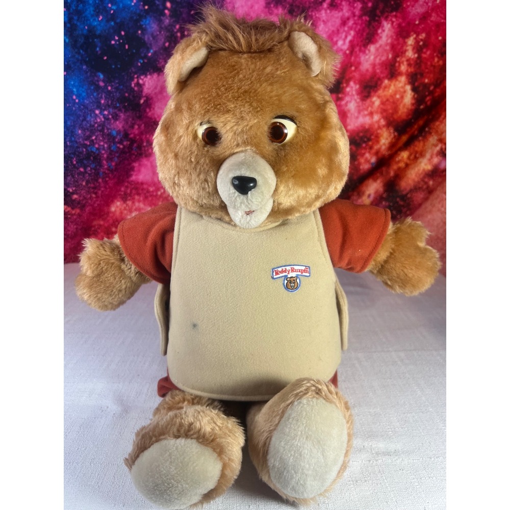 Vintage Working Teddy Ruxpin Bear 1985 with 3 piece outfit and Cassette Tape